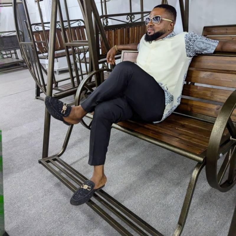 Meet Silas, 45 Male from Lome, Ir - Free Online Dating at AhhDate - Photo 11157