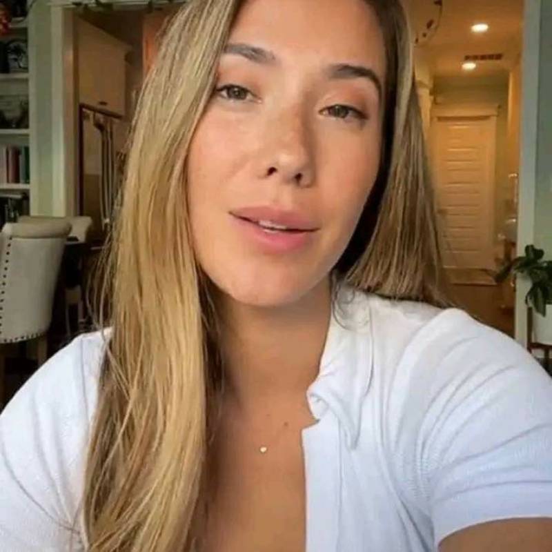 Meet aroura, 18 Male from Италия - Free Online Dating at AhhDate