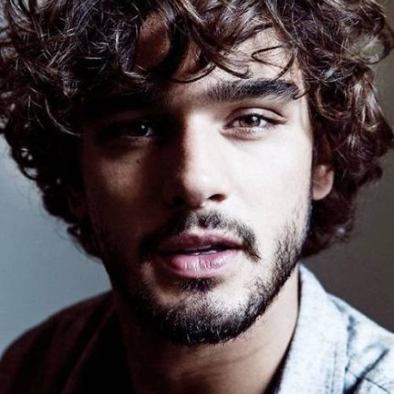 Meet Pusat, 40 Male from Azerbaijan - Free Online Dating at AhhDate