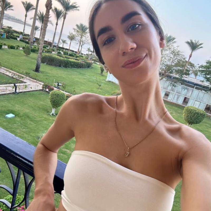 Meet Camila, 29 Female from Argentina - Free Online Dating at AhhDate