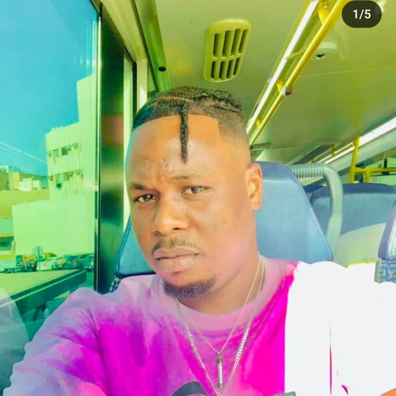 Meet Mohamed Alpha, 29 Male from Verenigde Arabische Emiraten - Free Online Dating at AhhDate - Photo 11496