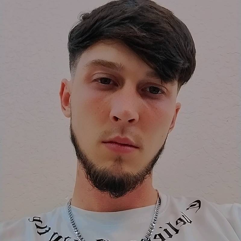 Meet Aydın, 23 Male from Azerbaijan - Free Online Dating at AhhDate - Photo 11285