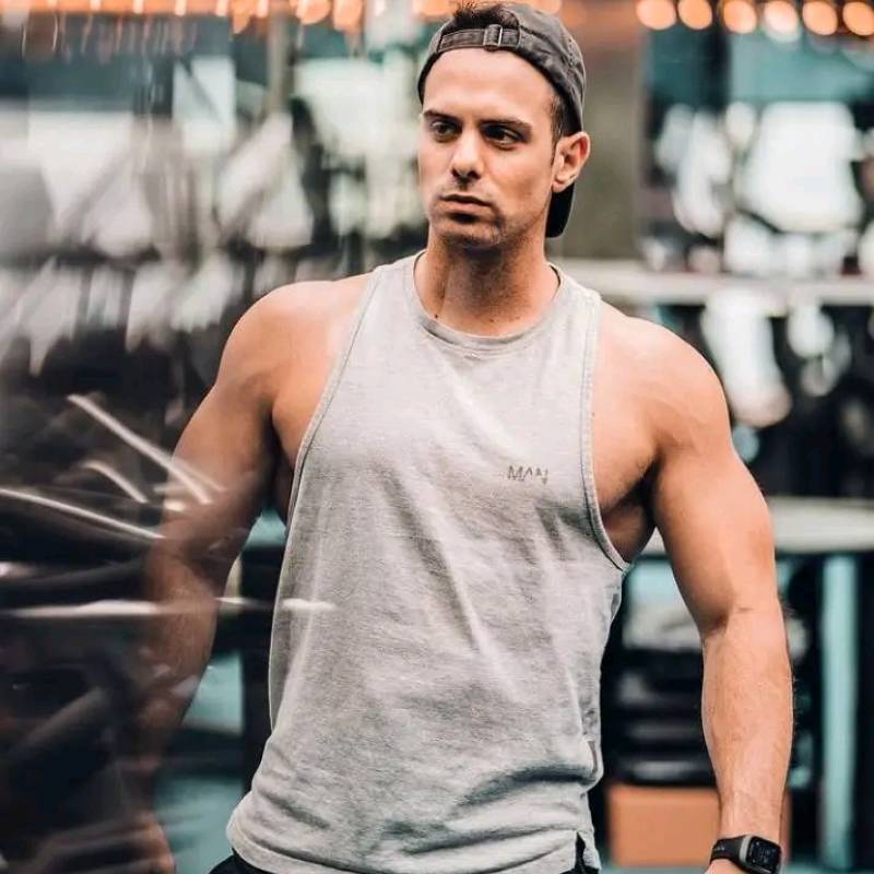 Meet Olawuni, 35 Male from Hollanda - Free Online Dating at AhhDate