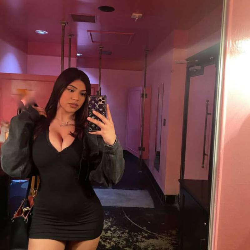 Meet Janet, 31 Female from United States - Free Online Dating at AhhDate