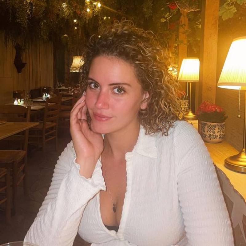 Meet janet, 18 Female from Finnland - Free Online Dating at AhhDate