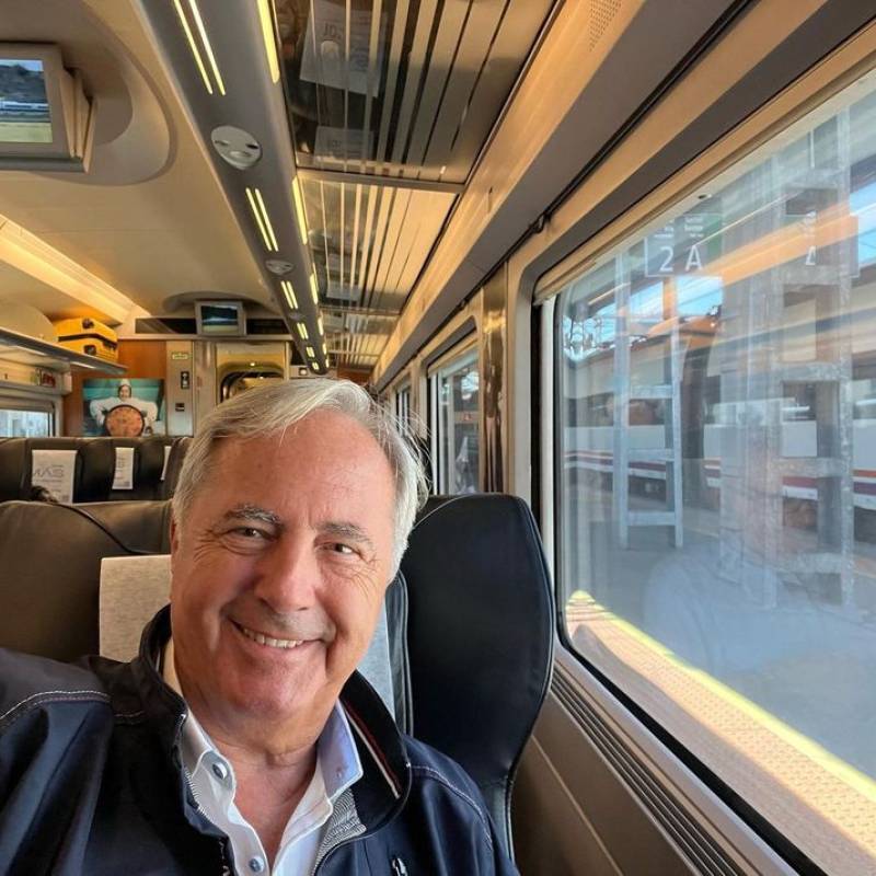 Meet Willson, 51 Male from Slovaquie - Free Online Dating at AhhDate