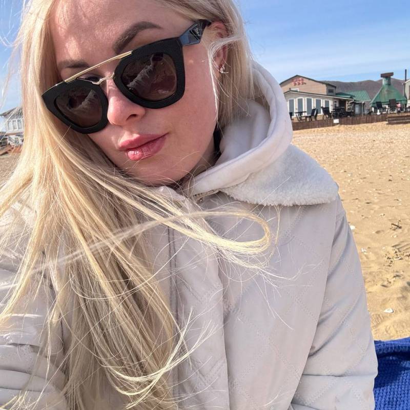 Meet Tina, 18 Female from Verenigde Staten - Free Online Dating at AhhDate - Photo 11996