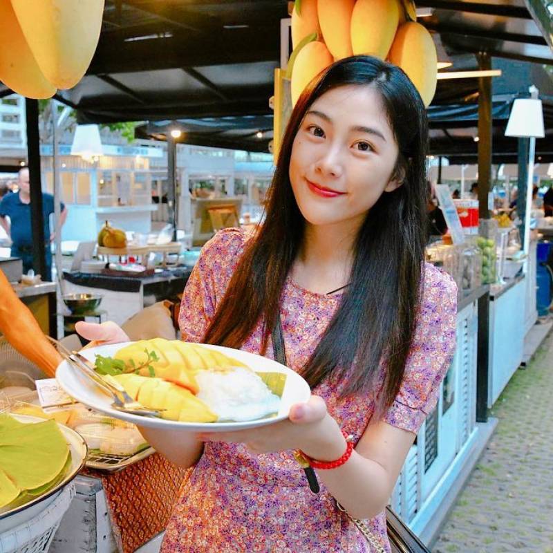 Meet siyi, 37 Female from Hong Kong - Free Online Dating at AhhDate