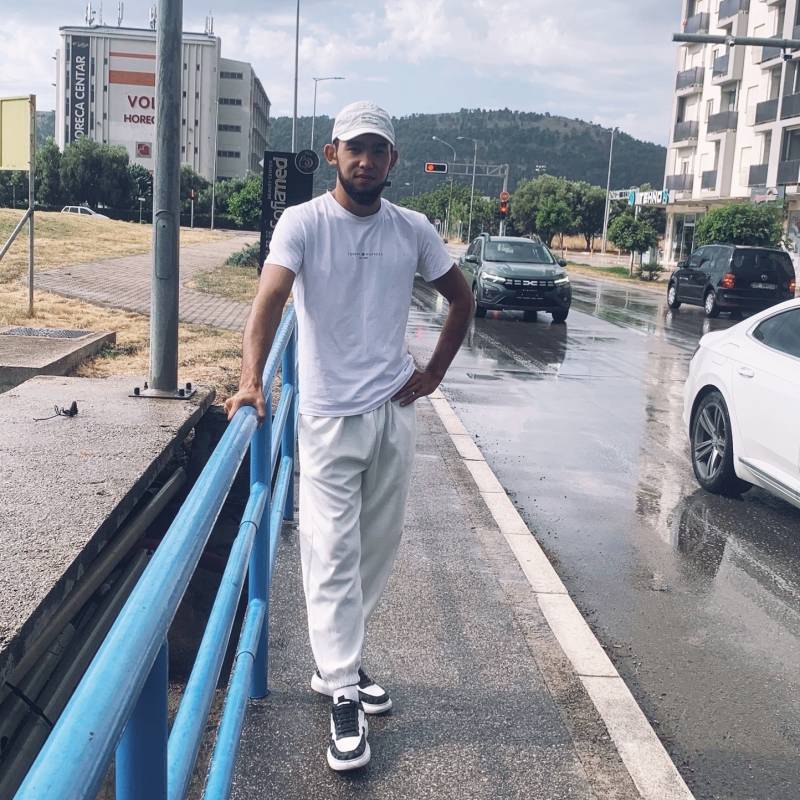 Meet Эрканат, 18 Male from Montenegro - Free Online Dating at AhhDate