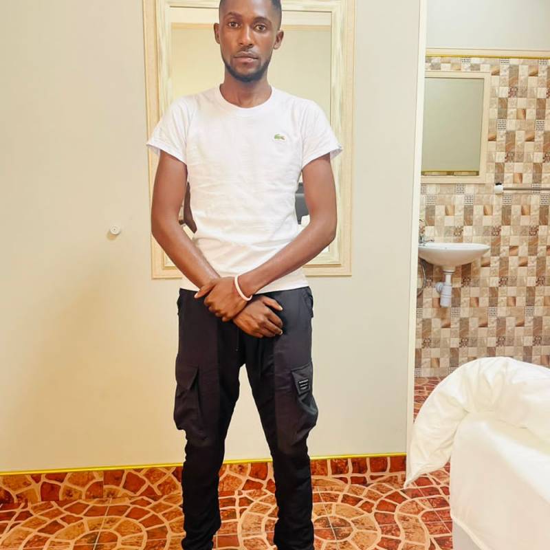 Meet tangeni, 18 Male from Намибия - Free Online Dating at AhhDate