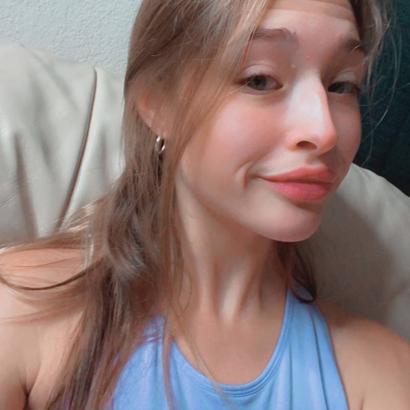 Meet Emma, 25 Female from Amerika Birleşik Devletleri - Free Online Dating at AhhDate