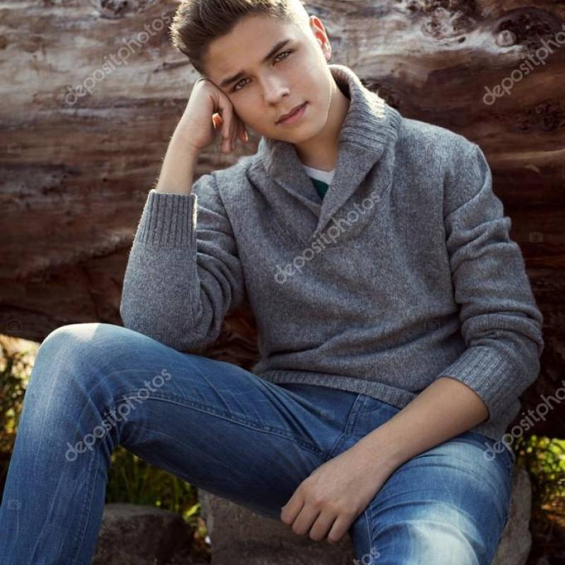 Meet Ashley, 18 Male from Пакистан - Free Online Dating at AhhDate