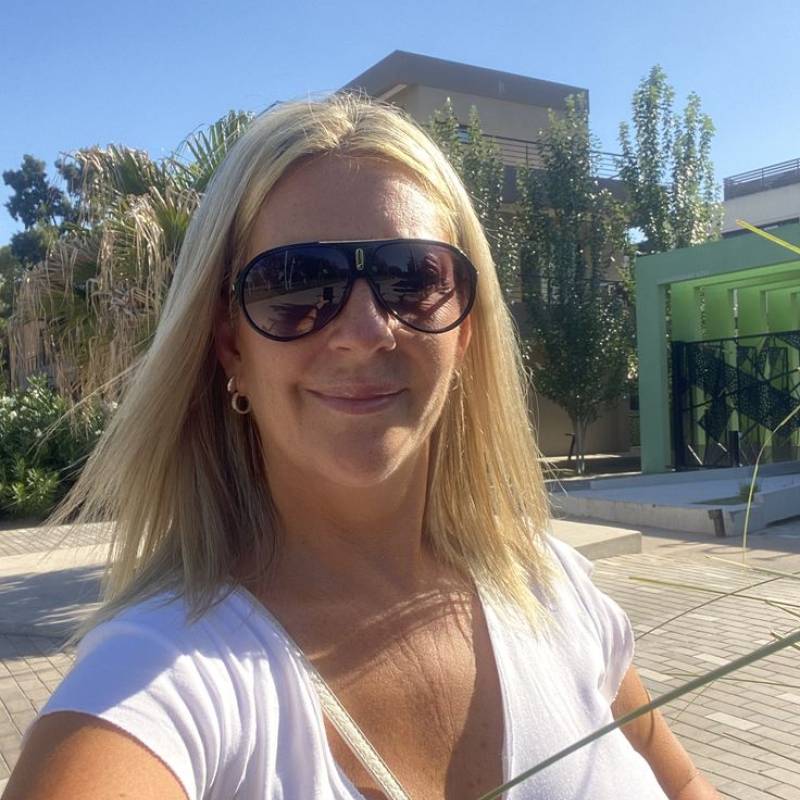 Meet Louise  Valérie, 18 Female from France - Free Online Dating at AhhDate