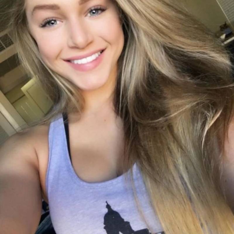 Meet Elizabeth, 28 Female from Estados Unidos - Free Online Dating at AhhDate