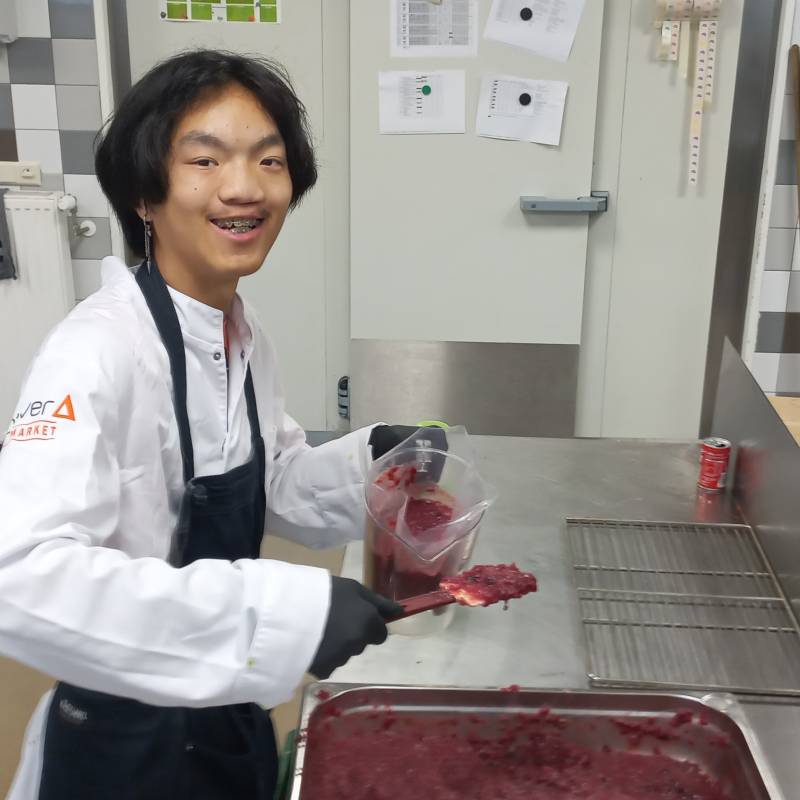 Meet Kai, 18 Male from Niederlande - Free Online Dating at AhhDate