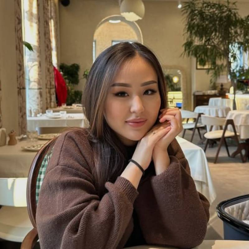 Meet Lolo, 30 Female from Slovènie - Free Online Dating at AhhDate