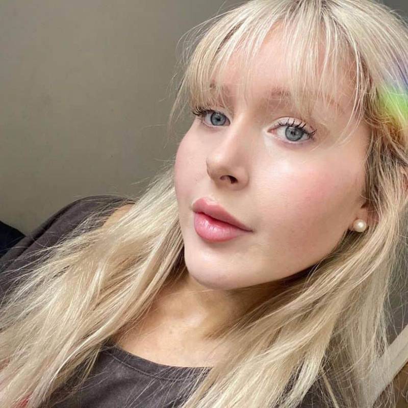 Meet Eillie, 35 Female from Germany - Free Online Dating at AhhDate