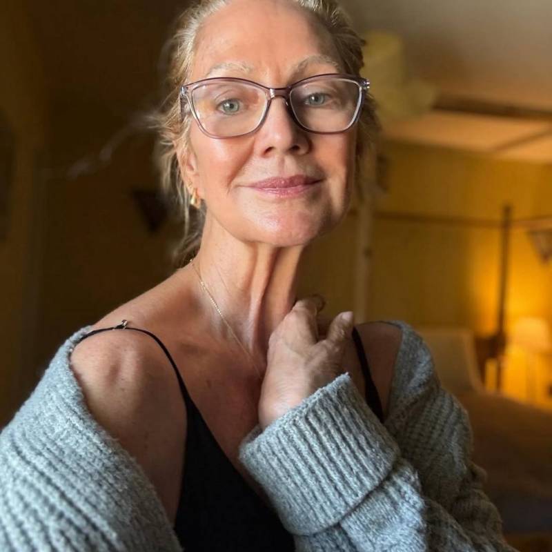 Meet Adelaide, 50 Female from Belgium - Free Online Dating at AhhDate