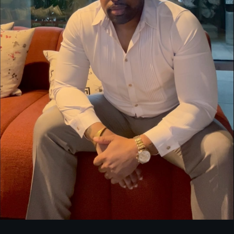 Meet Mike, 18 Male from Uganda - Free Online Dating at AhhDate