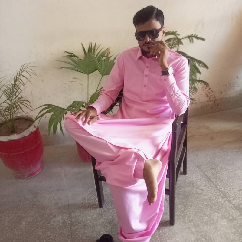 Meet Rahim, 35 Male from Pakistan - Free Online Dating at AhhDate