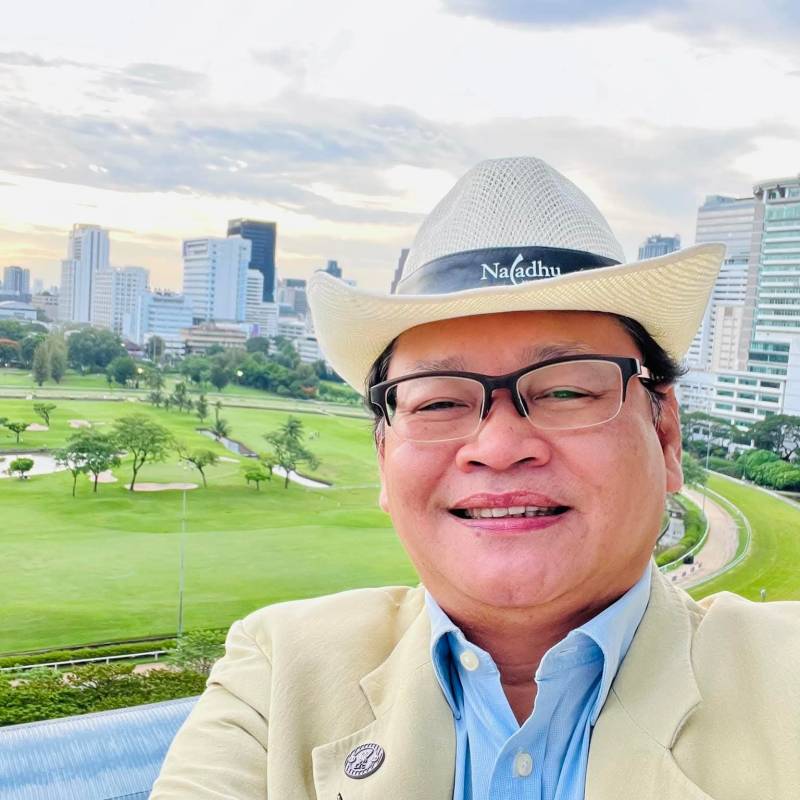 Meet Hassan, 65 Male from Dubai, Emirati Arabi Uniti - Free Online Dating at AhhDate