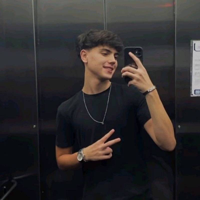 Meet Joan, 20 Male from Jamahiriya arabo libico - Free Online Dating at AhhDate