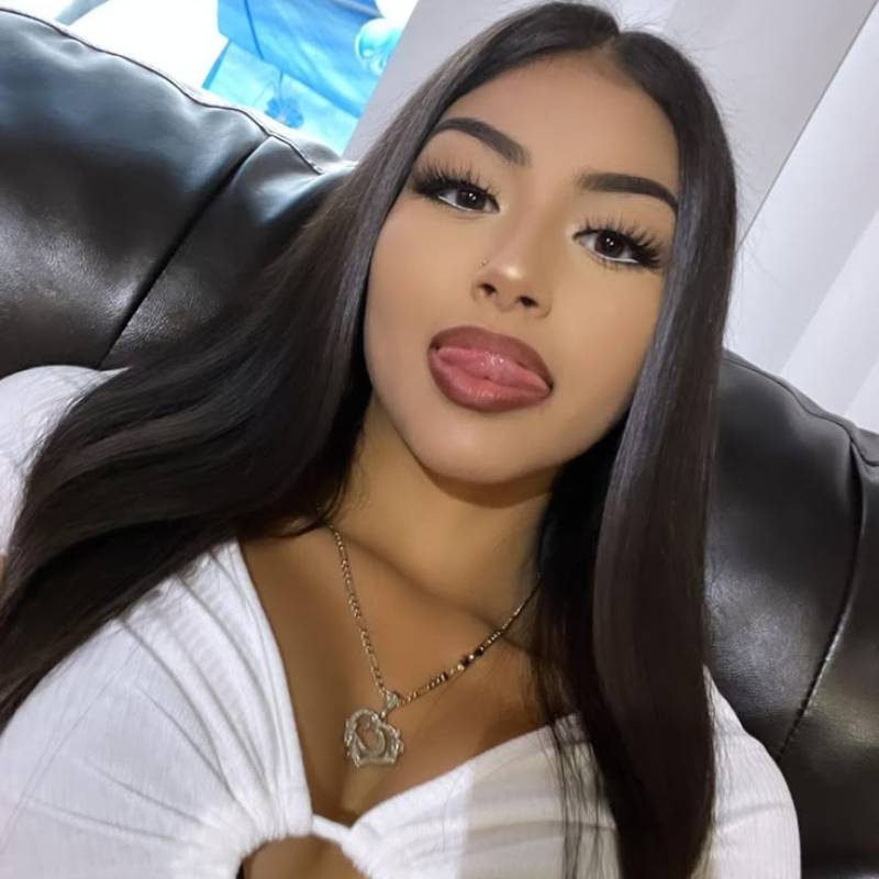 Meet Belinda, 18 Female from Singapur - Free Online Dating at AhhDate