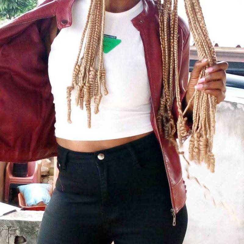 Meet Danielle, 29 Female from Yaounde, Kamerun - Free Online Dating at AhhDate - Photo 13527