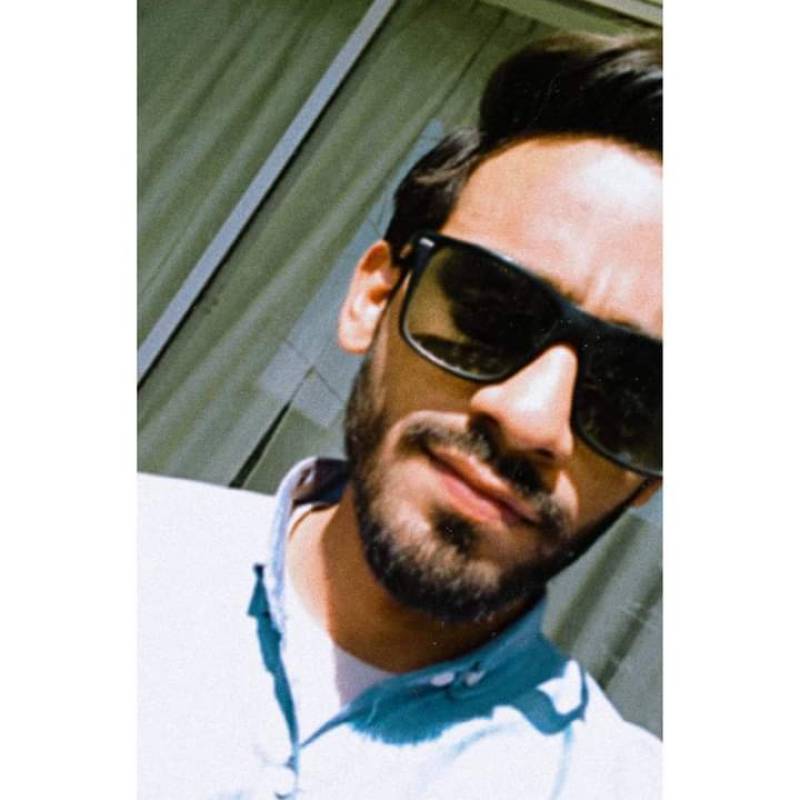Meet Fawad, 25 Male from Karachi, Pakistán - Free Online Dating at AhhDate