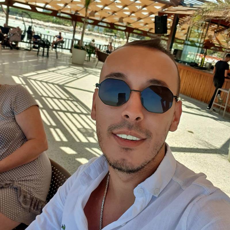 Meet Martin, 28 Male from Macedonia - Free Online Dating at AhhDate - Photo 14346