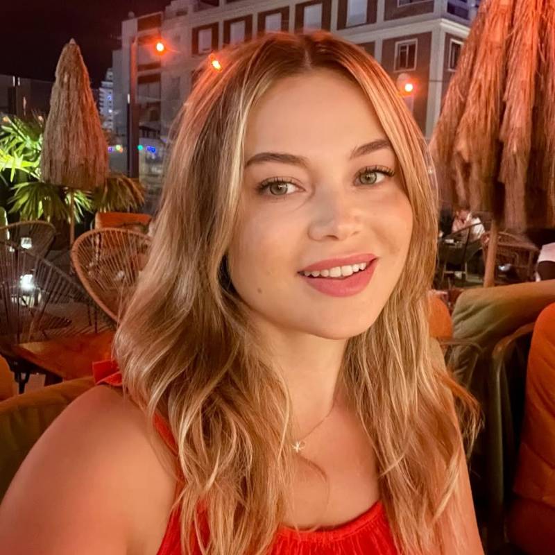 Meet Sandy, 36 Female from الولايات المتحدة - Free Online Dating at AhhDate