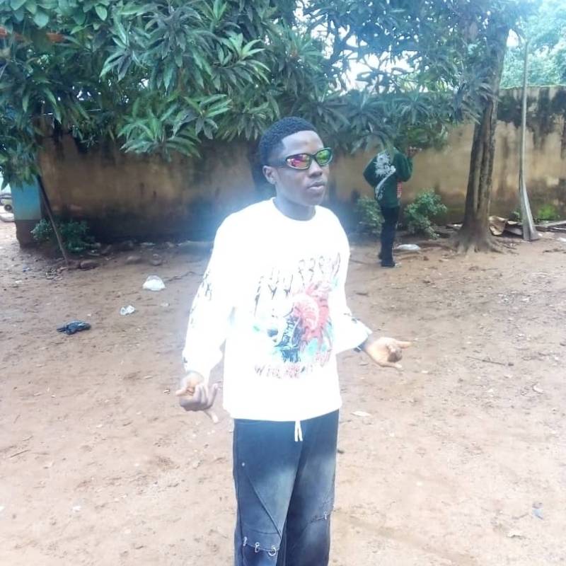 Meet Ken, 18 Male from Nigeria - Free Online Dating at AhhDate