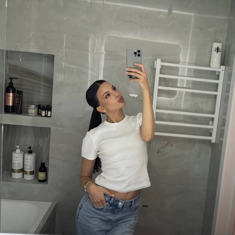 Meet Tatyana, 25 Female from Singapur - Free Online Dating at AhhDate