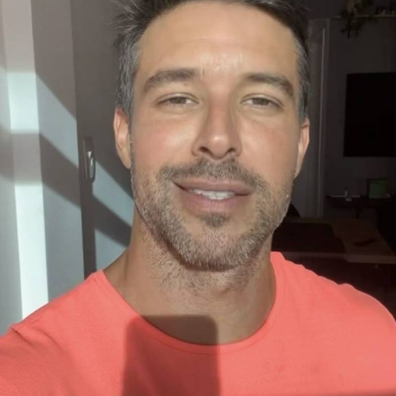 Meet John E, 43 Male from Alabama, Albania - Free Online Dating at AhhDate