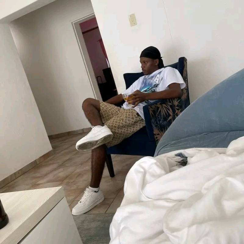 Meet José, 20 Male from Luanda, Angola - Free Online Dating at AhhDate - Photo 16377