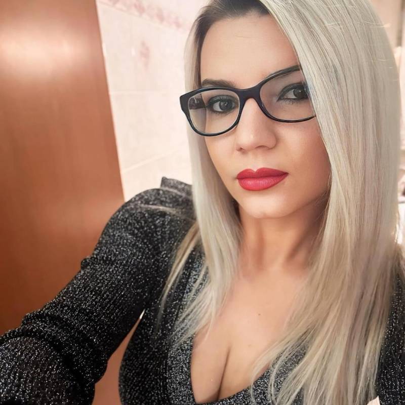 Meet Elaine, 34 Female from Medina OH, Соединенные Штаты - Free Online Dating at AhhDate