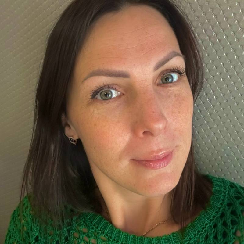 Meet Ksenia, 45 Female from Zürich, Schweiz - Free Online Dating at AhhDate