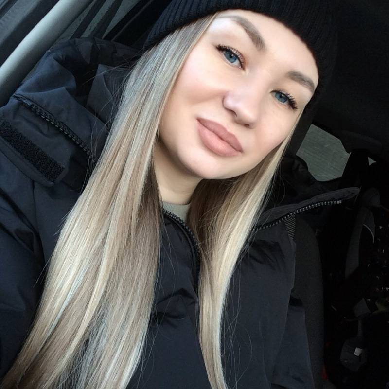 Meet Laura, 32 Female from Romênia - Free Online Dating at AhhDate