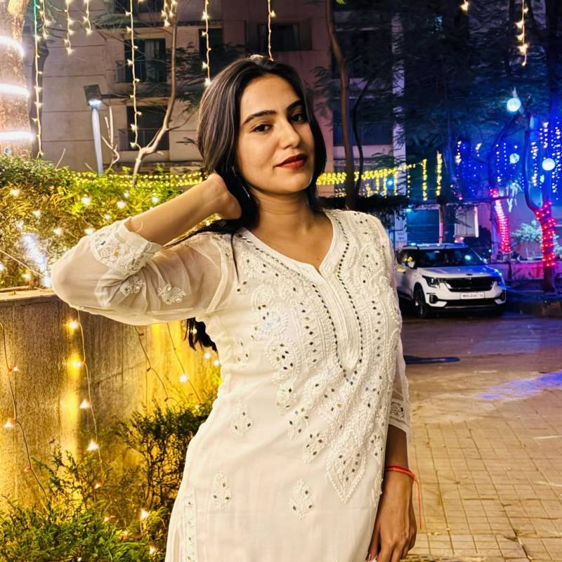 Meet Kritika, 31 Female from India - Free Online Dating at AhhDate