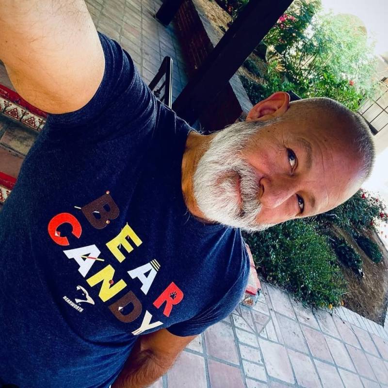 Meet Bryan, 60 Male from Estados Unidos - Free Online Dating at AhhDate - Photo 16203