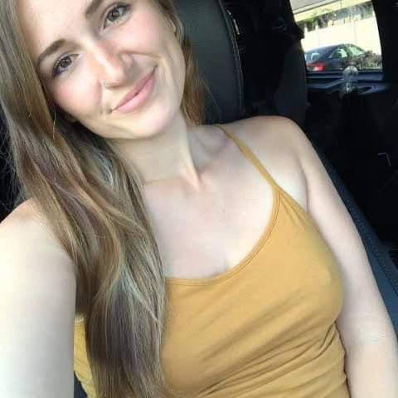 Meet Debbie, 18 Female from Amerika Birleşik Devletleri - Free Online Dating at AhhDate