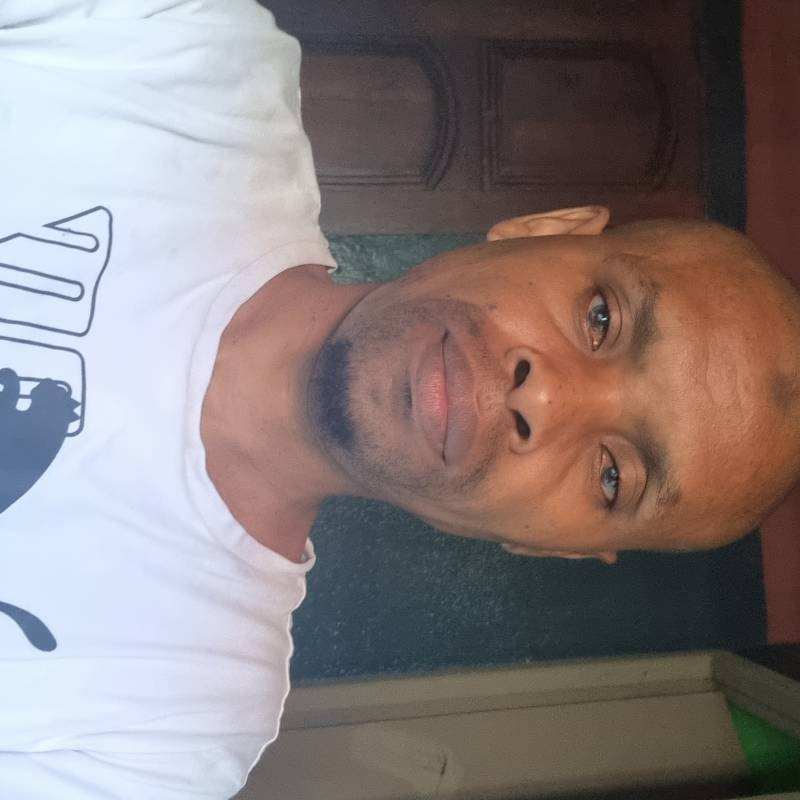 Meet Salim, 41 Male from Labattoir, Mayotte - Free Online Dating at AhhDate