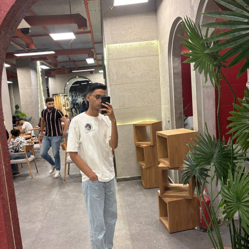 Meet Samuray, 20 Male from Egypte - Free Online Dating at AhhDate