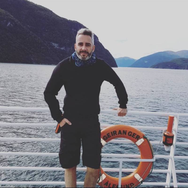 Meet Lorenzo, 56 Male from كندا - Free Online Dating at AhhDate