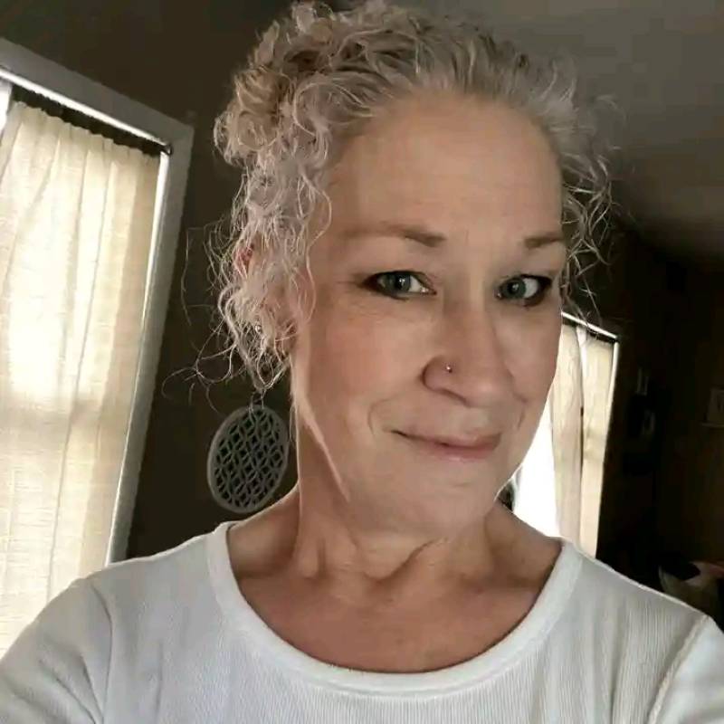 Meet Melville, 52 Female from London, Reino Unido - Free Online Dating at AhhDate - Photo 17196