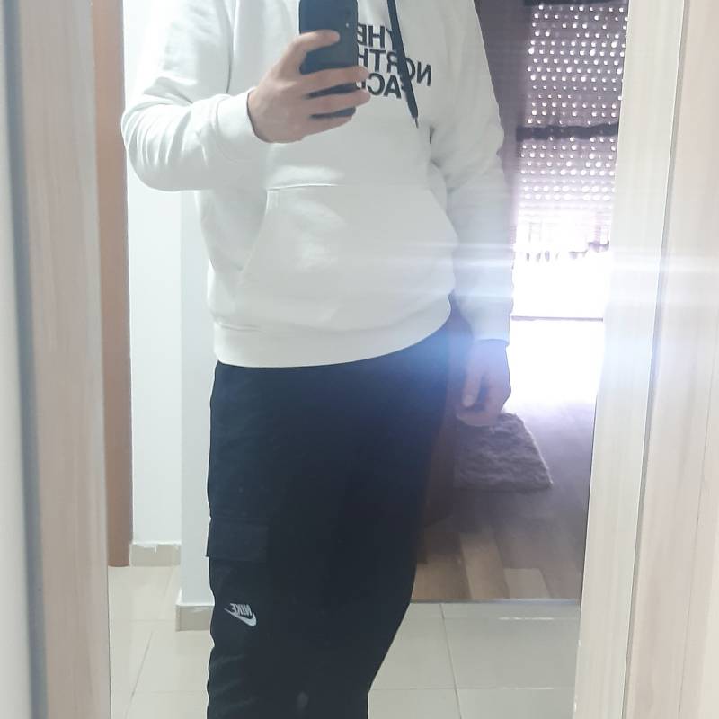 Meet Laze, 33 Male from Gevgelija, مقدونيا - Free Online Dating at AhhDate - Photo 20391