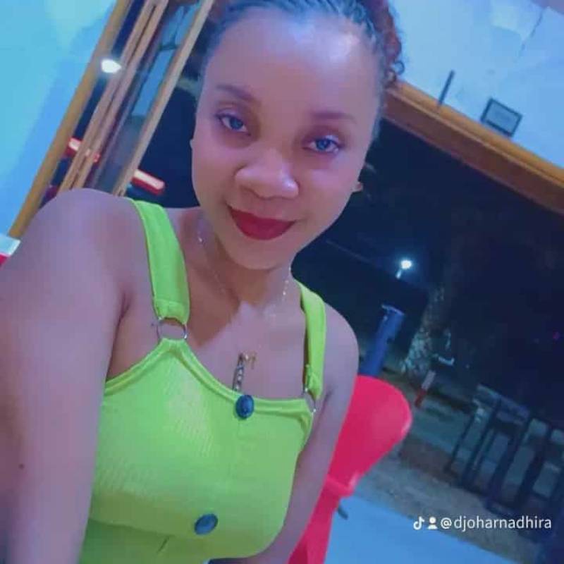 Meet Gladys, 18 Female from Madagascar - Free Online Dating at AhhDate