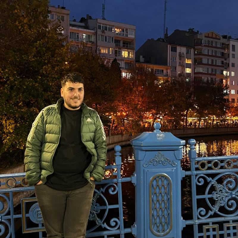 Meet Süleyman, 18 Male from Turquie - Free Online Dating at AhhDate - Photo 19485