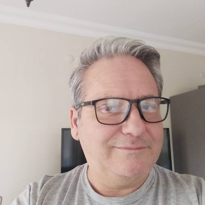 Meet Adil, 46 Male from Turkey - Free Online Dating at AhhDate