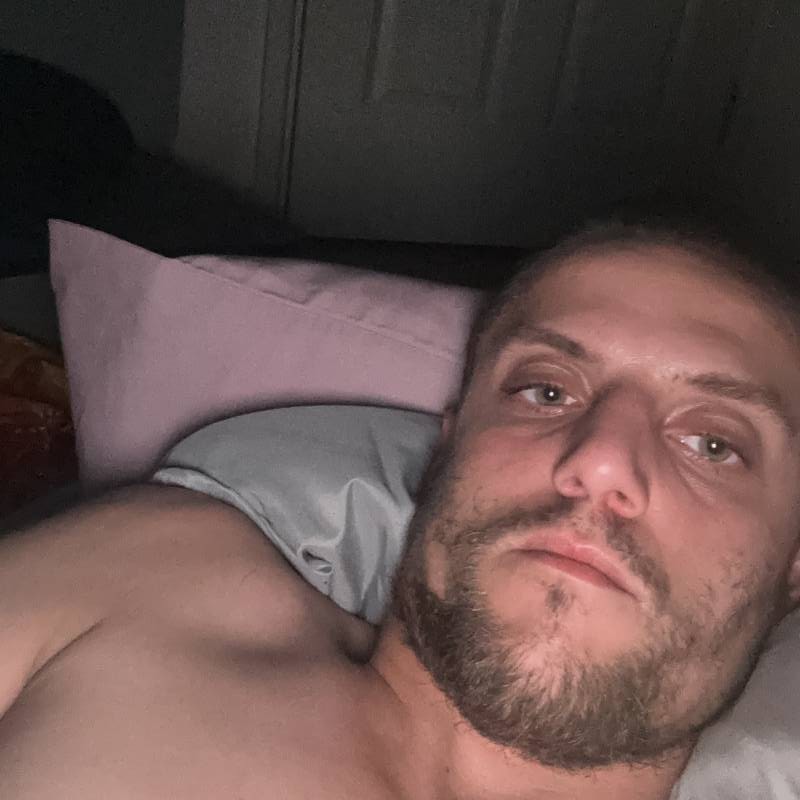 Meet James, 22 Male from Royaume-Uni - Free Online Dating at AhhDate